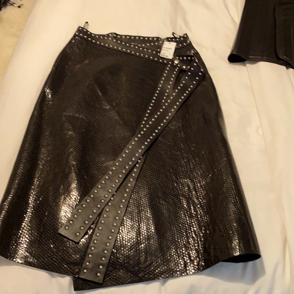 Alexander McQueen leather snake embossed skirt